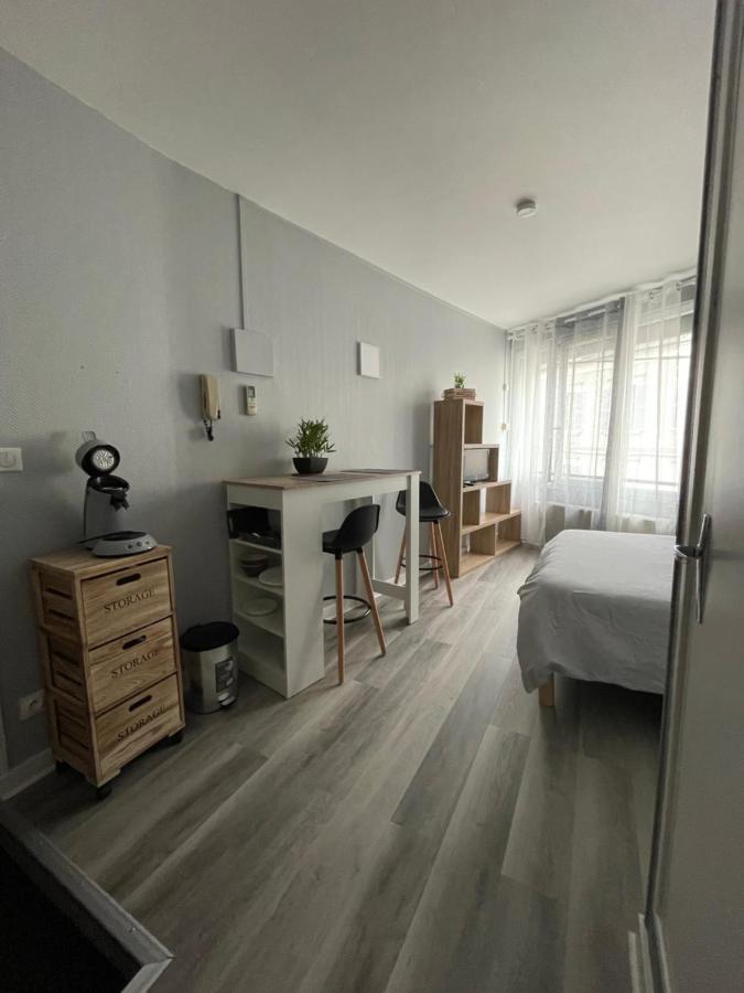 Studio Centre Ville Бурж Екстер'єр фото